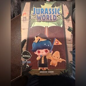DIMOO Jurassic Guide Action Figure - Blue and Yellow